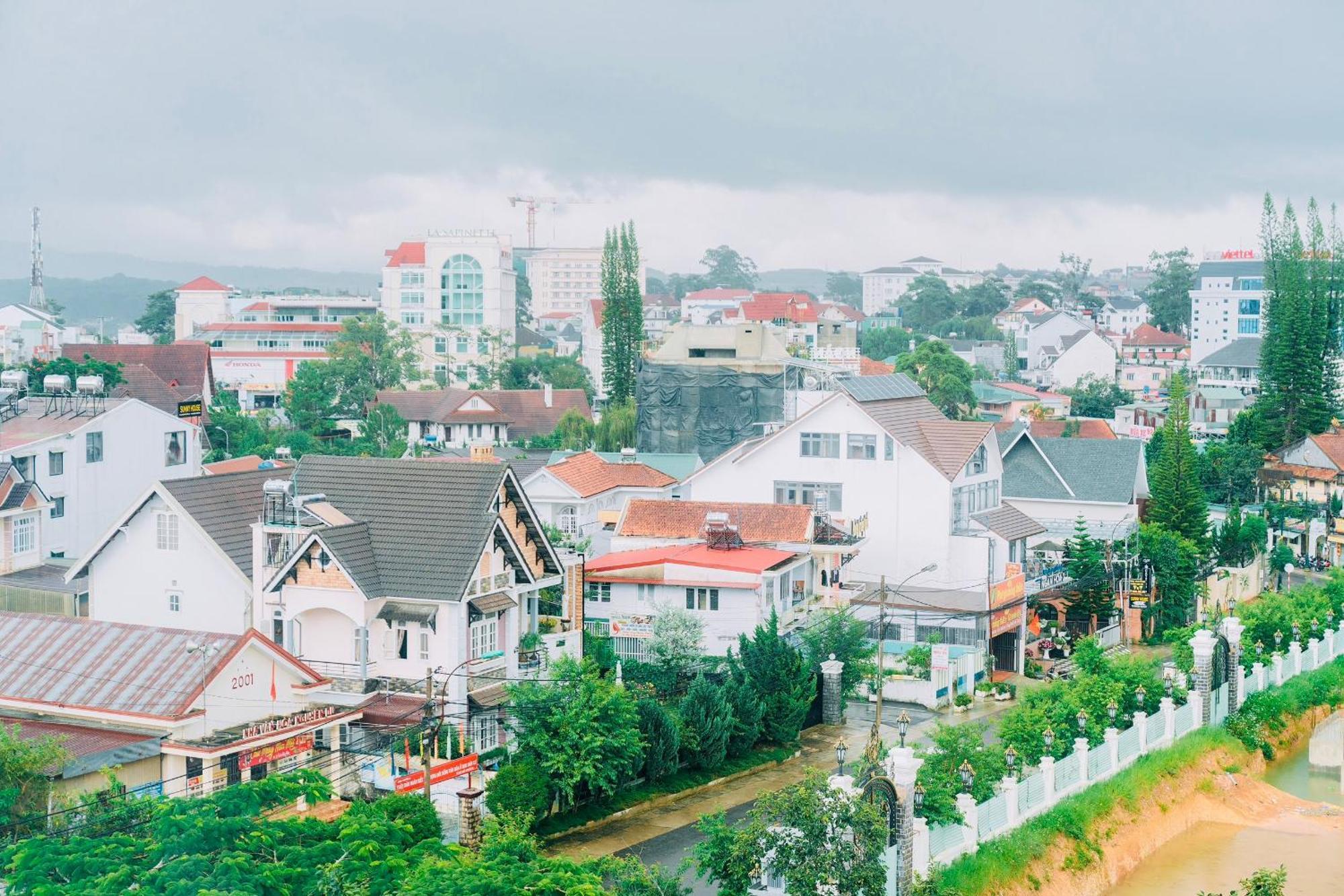 Anh Duc Hotel Da Lat City المظهر الخارجي الصورة
