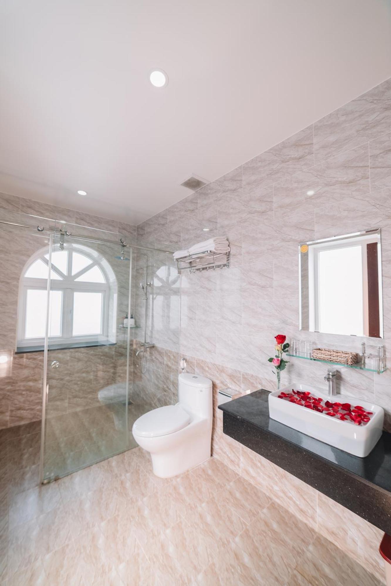 Anh Duc Hotel Da Lat City المظهر الخارجي الصورة